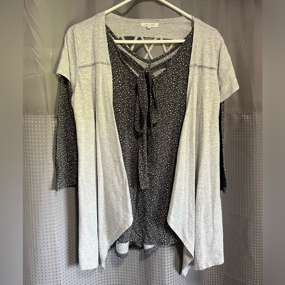 Lot of 2 Maurices 24/7 Top & Cardigan Women’s Size Small